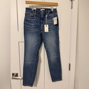 Good American Mid-Wash Blue Jeans